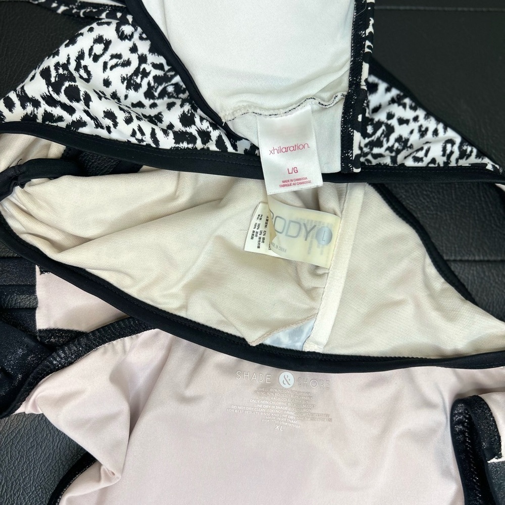 Bikini Bundle - Picture 3 of 4